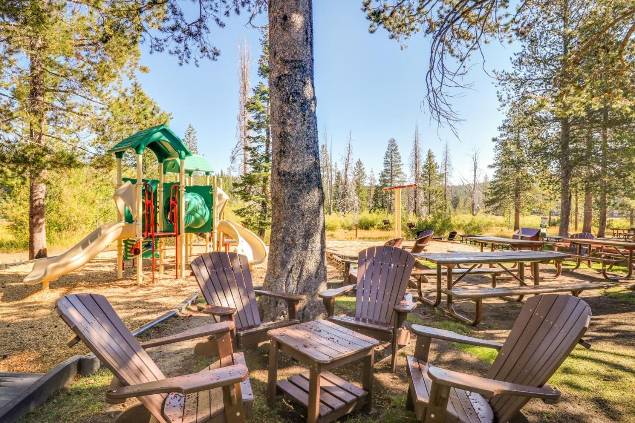 Tastefully-Updated, Classic Tahoe Family Home Truckee Zewnętrze zdjęcie